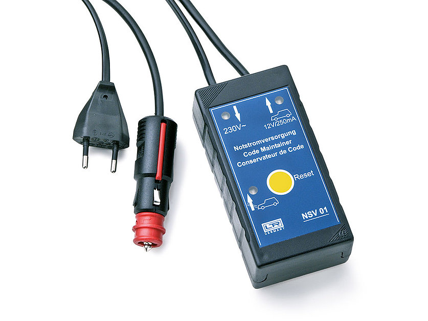 Emergency power supply for 12 V car electrical systems