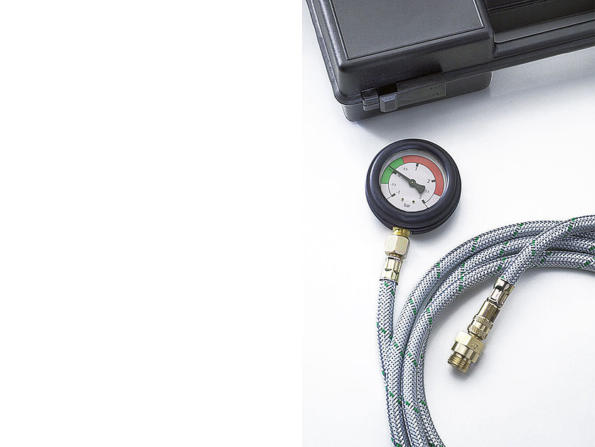 Exhaust gas pressure tester -1 to +3 bar