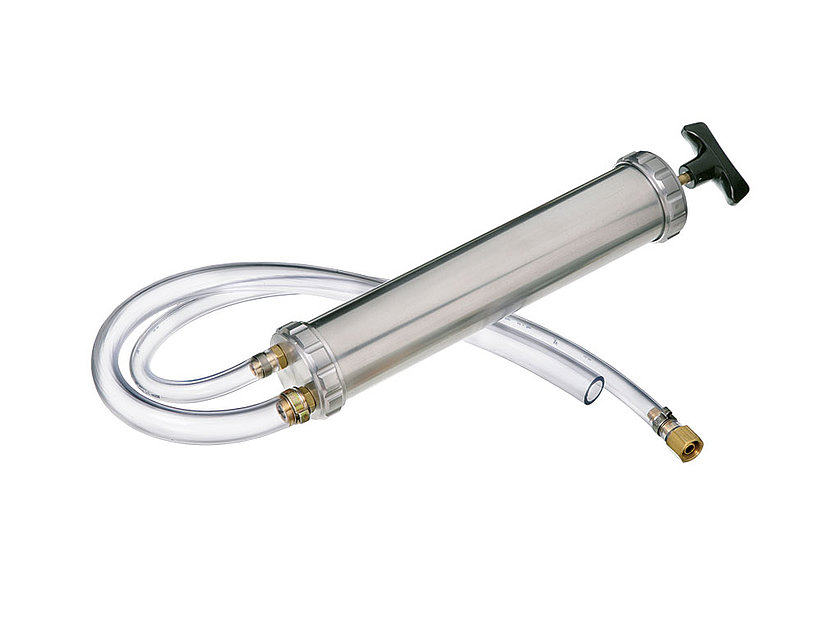 Hand-operated transfer pumps with twin connections, 600 ml