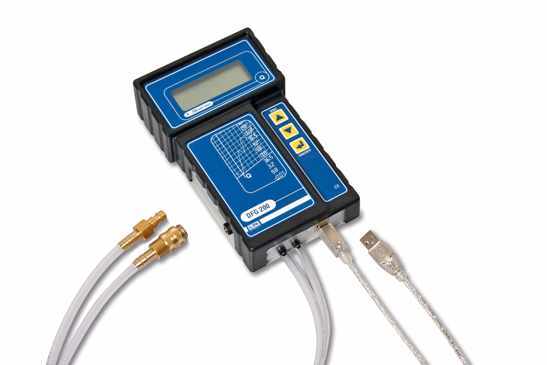 Flow meter with USB interface for data management